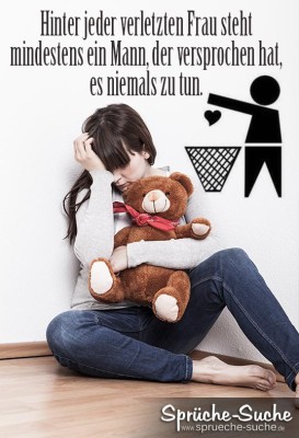 Liebeskummer Spruch, Frau mit Teddy weint