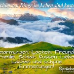 Wunderschöne Berglandschaft mit Wolkenhimmel als Spruchbild