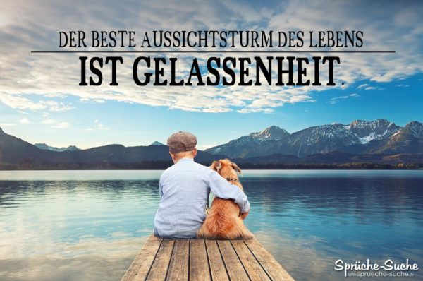 Gelassenheit im Leben - ja kein negativer Stress - Junge mit Hund auf Steg am See