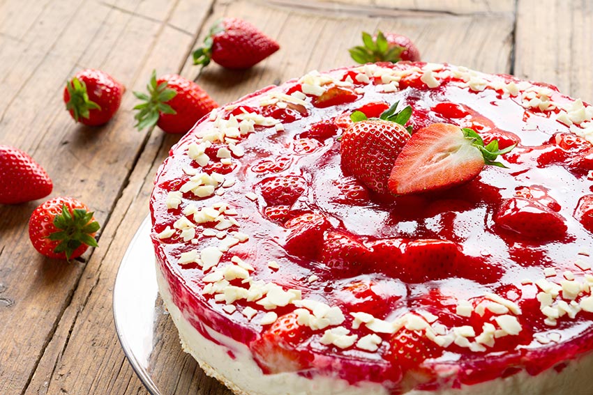 Erdbeerkuchen mit frischen Erdbeeren